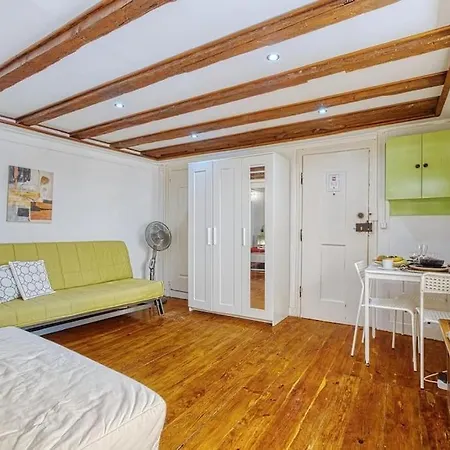 Beautiful Flat Apartment *